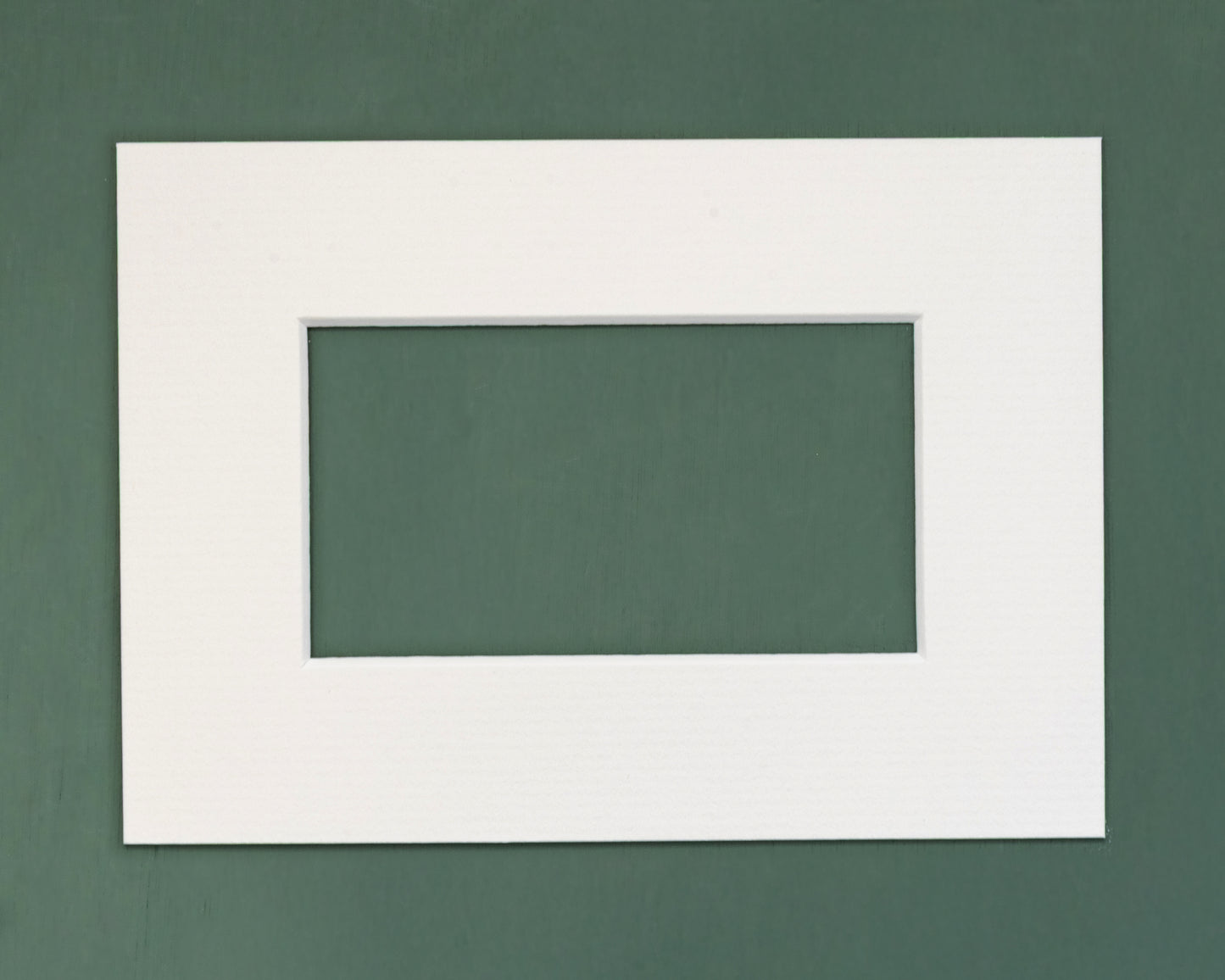 White rectangular mount