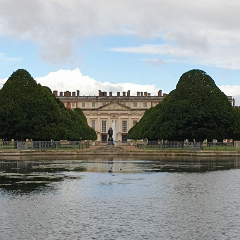 Hampton Court Palace Garden