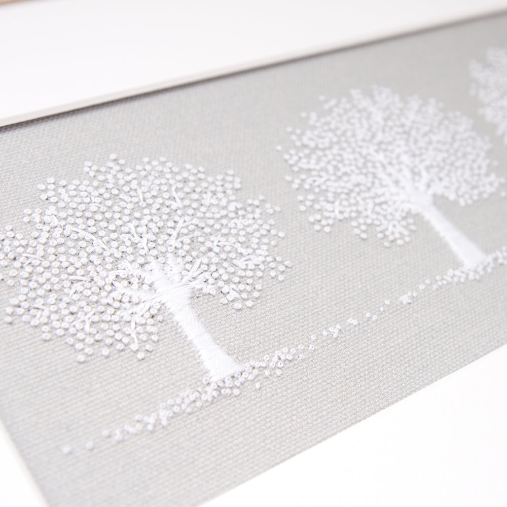 angled view of this completed kit to show the details of the French knots.