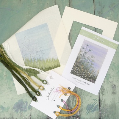 Wild Cow Parsley Meadow. Hand Embroidery Kit