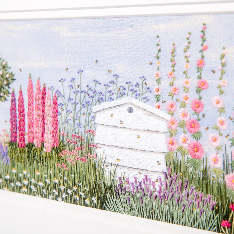 floral border   beehive hand embroidery jo butcher